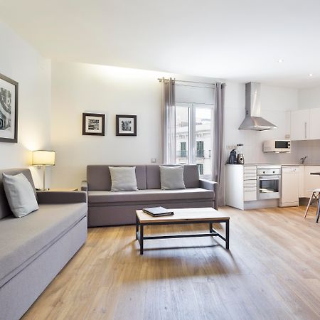 Amister Apartments Барселона Екстериор снимка